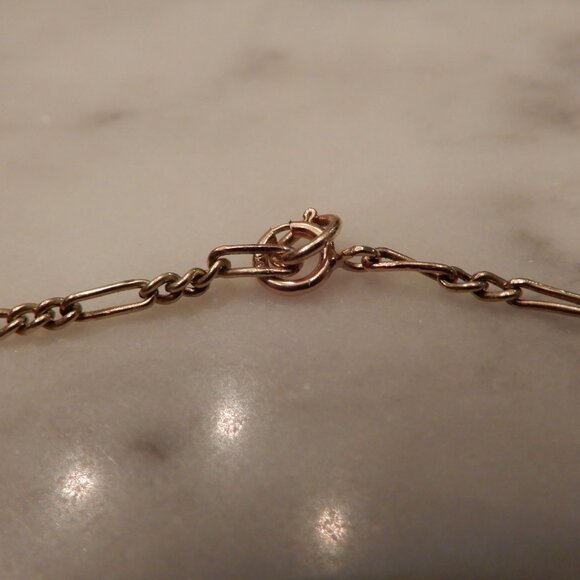 10 K Yellow Gold Figaro Chain - Picture 2 of 4